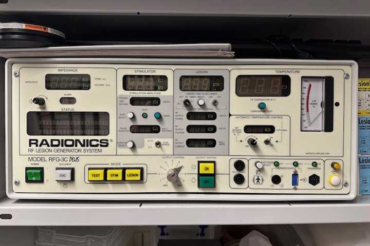 Gerät zur Radiofrequenz-Läsionierung